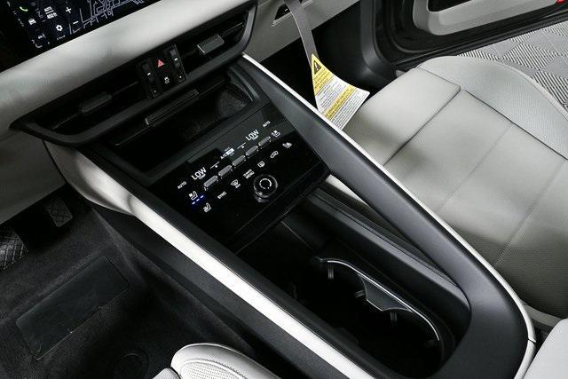 new 2025 Porsche Macan car, priced at $91,555