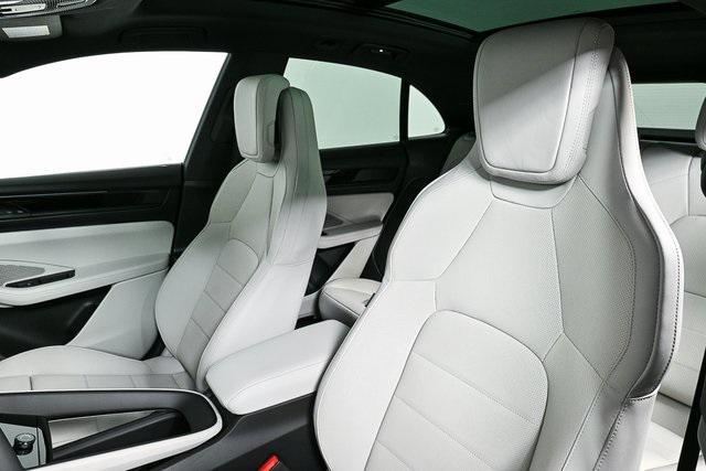 new 2025 Porsche Macan car, priced at $91,555