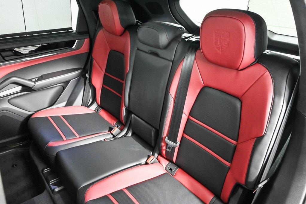 new 2025 Porsche Cayenne car, priced at $160,525
