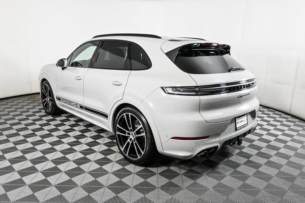 new 2025 Porsche Cayenne car, priced at $160,525