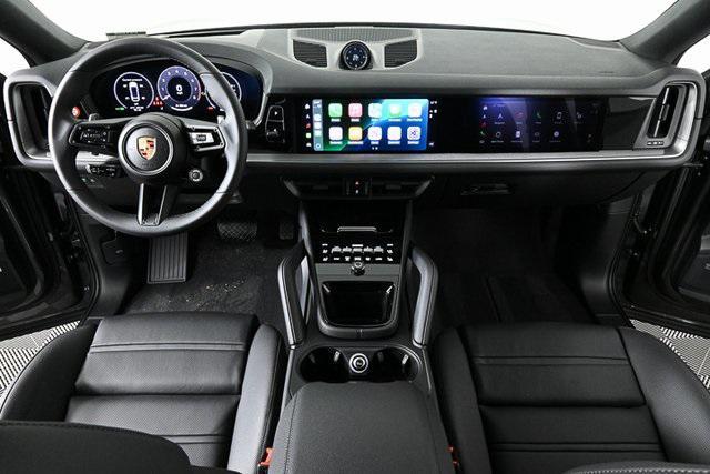 new 2025 Porsche Cayenne car, priced at $112,775