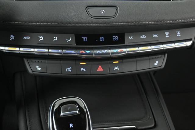 used 2022 Cadillac XT4 car, priced at $25,899