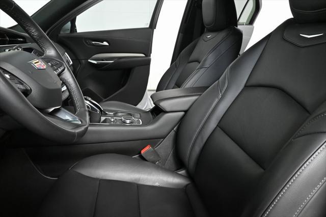 used 2022 Cadillac XT4 car, priced at $25,899