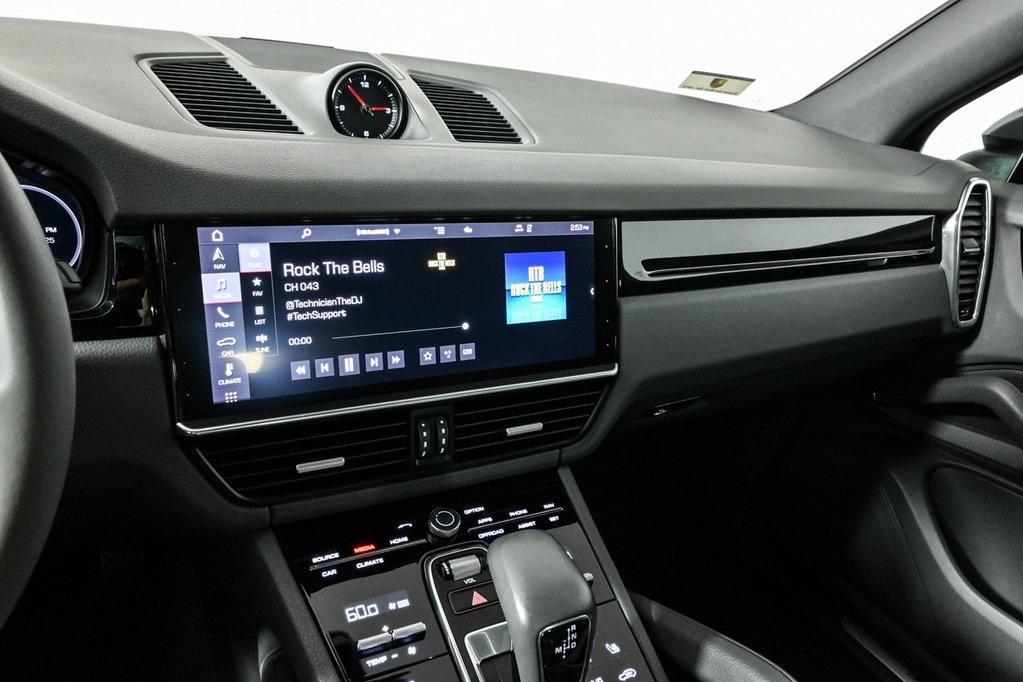 used 2020 Porsche Cayenne car, priced at $43,526