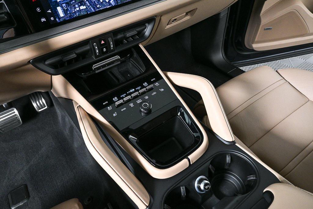 new 2025 Porsche Cayenne car, priced at $139,245
