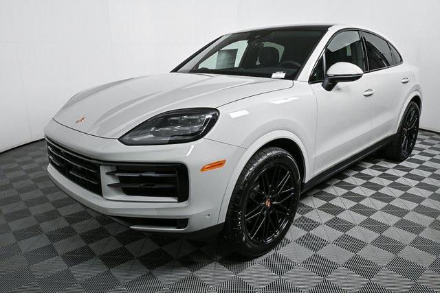 new 2025 Porsche Cayenne car, priced at $110,555
