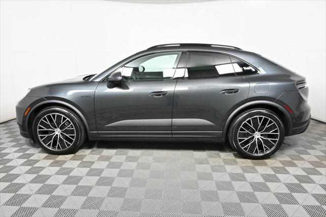 new 2025 Porsche Macan car