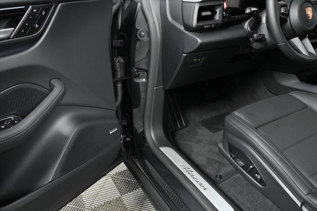 new 2025 Porsche Macan car
