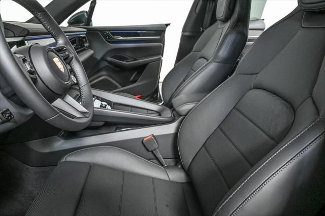 new 2025 Porsche Macan car