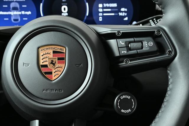 new 2025 Porsche Macan car