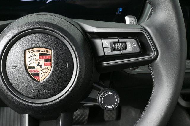 new 2025 Porsche Cayenne car, priced at $103,735