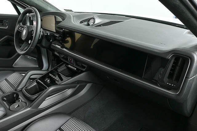 new 2025 Porsche Cayenne E-Hybrid car, priced at $206,355