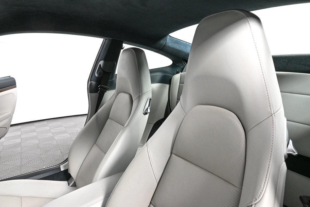 new 2017 Porsche 911 car