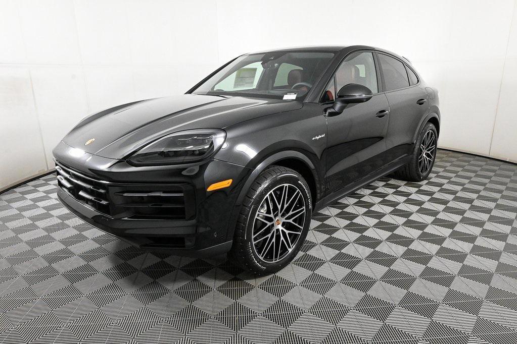 new 2025 Porsche Cayenne car, priced at $127,515