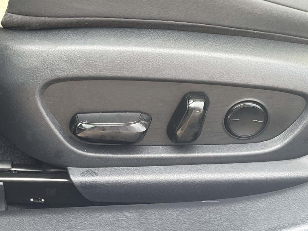 used 2022 Lexus ES 250 car, priced at $33,400