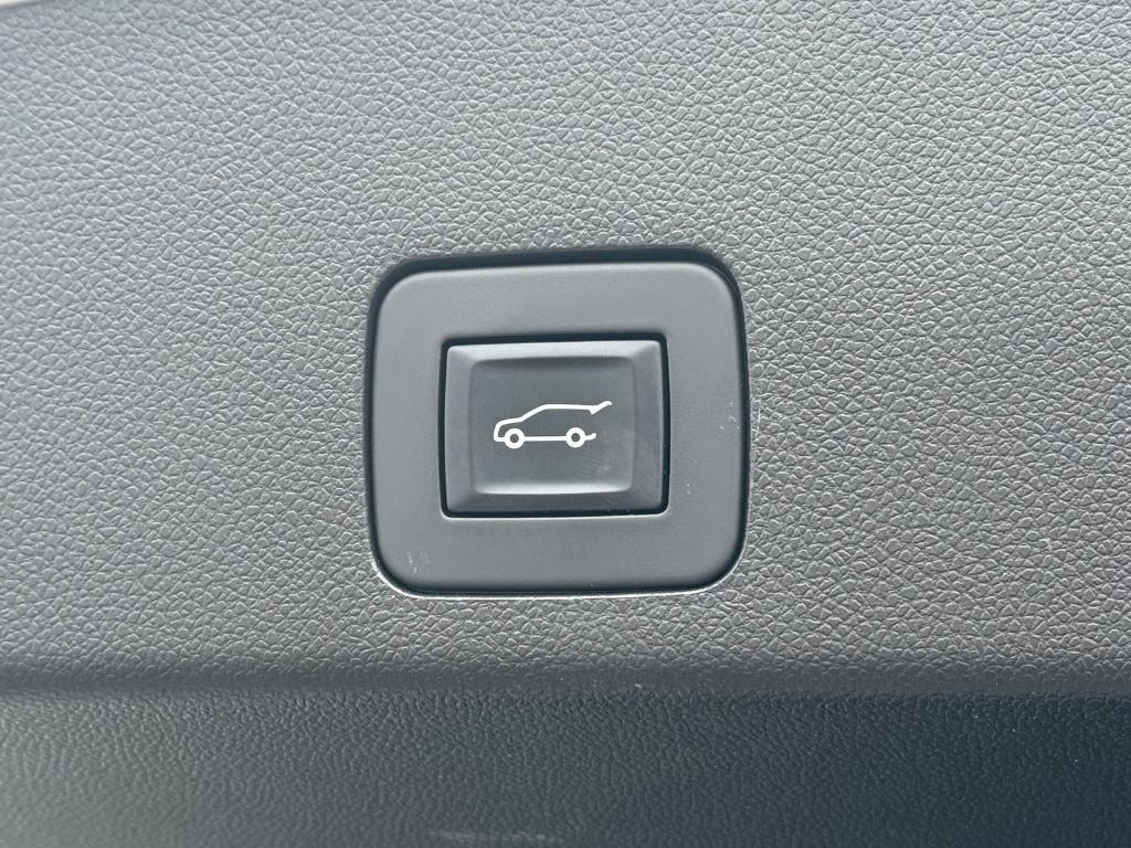 used 2022 Buick Encore GX car, priced at $29,500