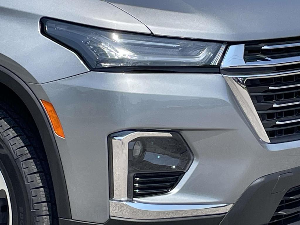 used 2023 Chevrolet Traverse car, priced at $38,500