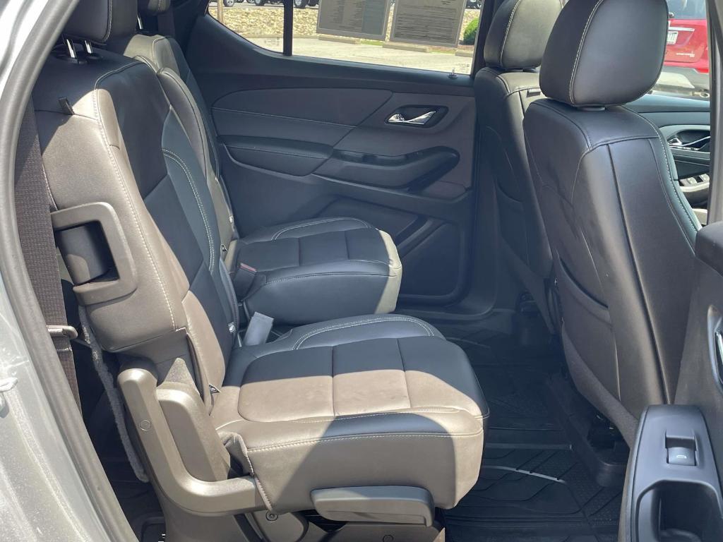 used 2023 Chevrolet Traverse car, priced at $38,500