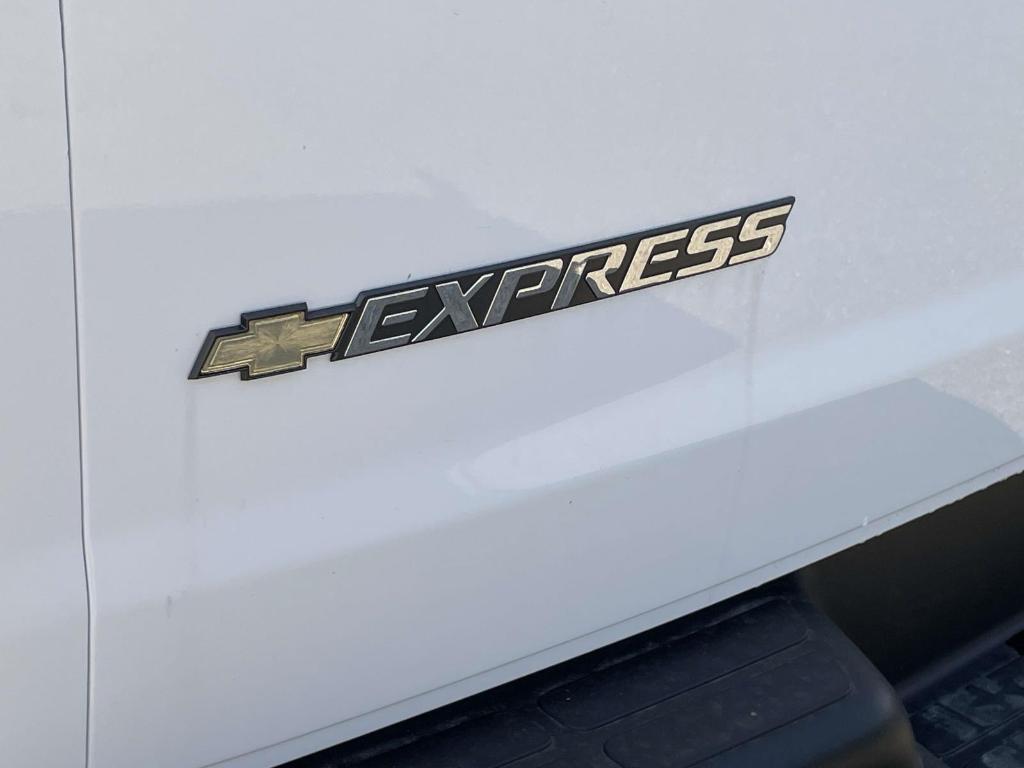 new 2025 Chevrolet Express 3500 car, priced at $59,573