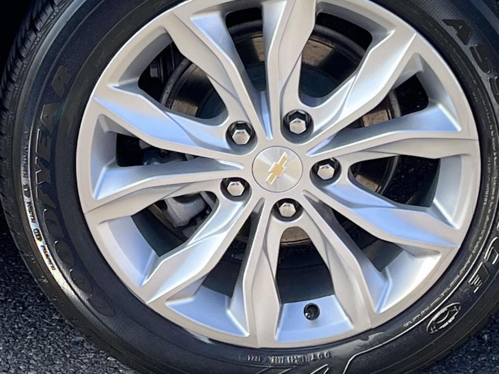 used 2022 Chevrolet Malibu car, priced at $20,900