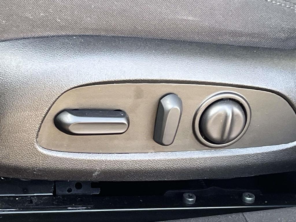 used 2022 Chevrolet Malibu car, priced at $20,900