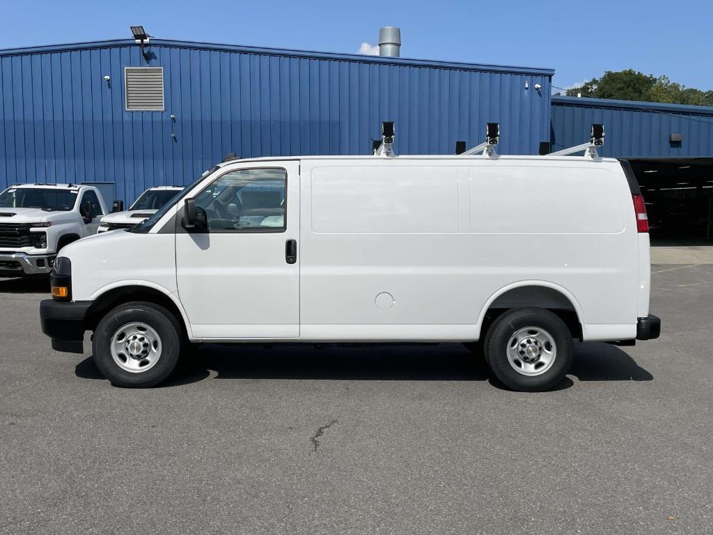 new 2025 Chevrolet Express 3500 car, priced at $63,068