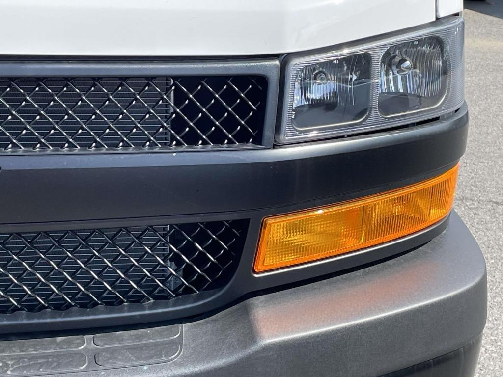 new 2025 Chevrolet Express 3500 car, priced at $63,068
