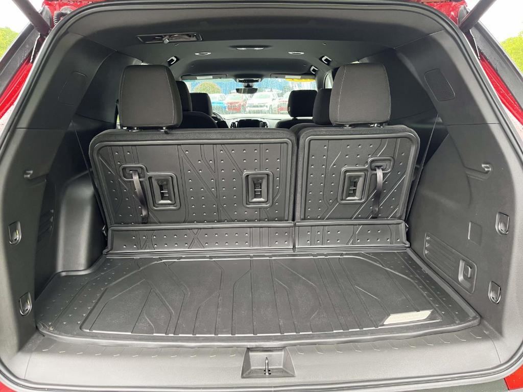 used 2024 Chevrolet Traverse Limited car, priced at $39,500