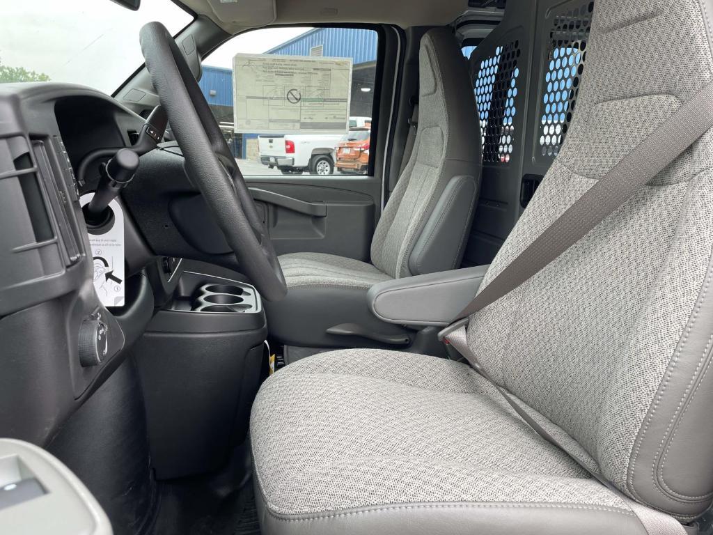 new 2025 Chevrolet Express 2500 car, priced at $50,828