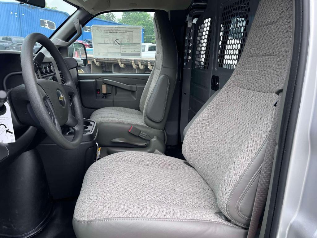 new 2025 Chevrolet Express 3500 car, priced at $59,573
