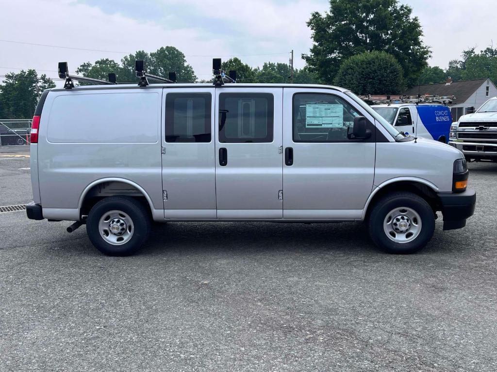 new 2025 Chevrolet Express 3500 car, priced at $59,573