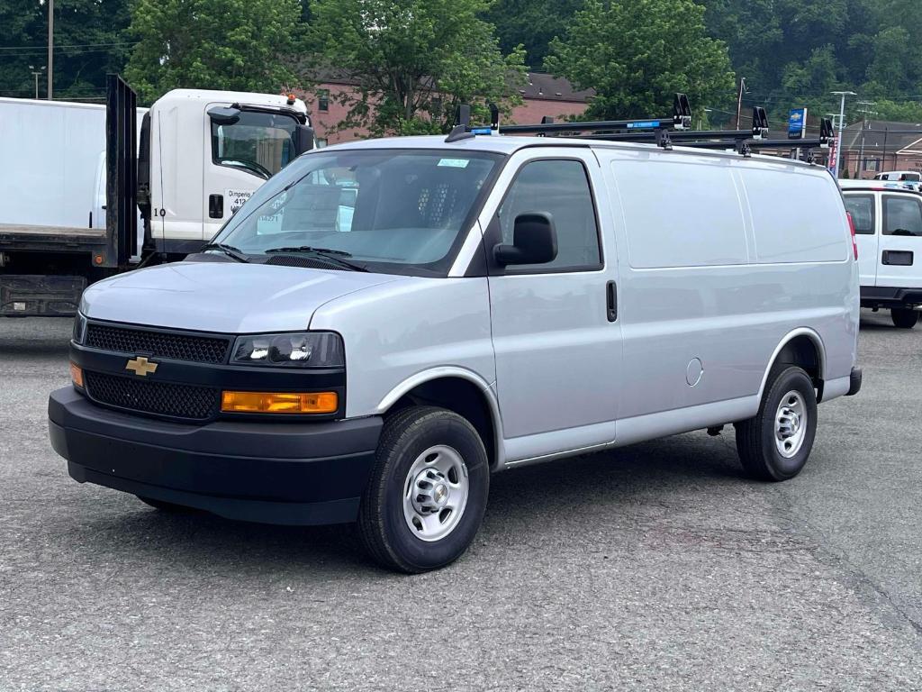 new 2025 Chevrolet Express 3500 car, priced at $59,573