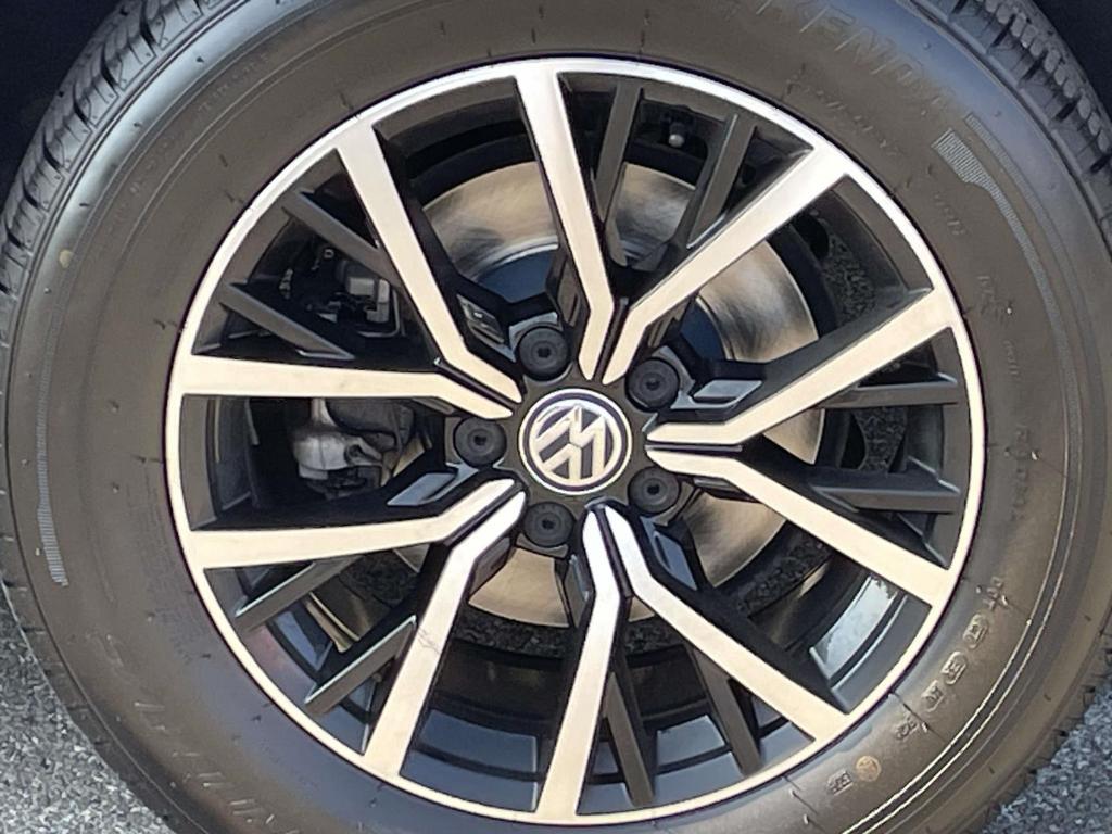 used 2021 Volkswagen Tiguan car, priced at $19,900