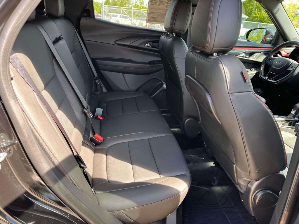 used 2025 Chevrolet TrailBlazer car, priced at $33,990