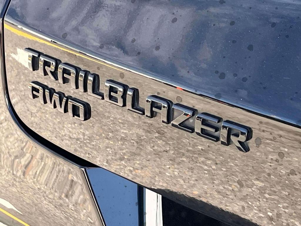 used 2025 Chevrolet TrailBlazer car, priced at $33,990