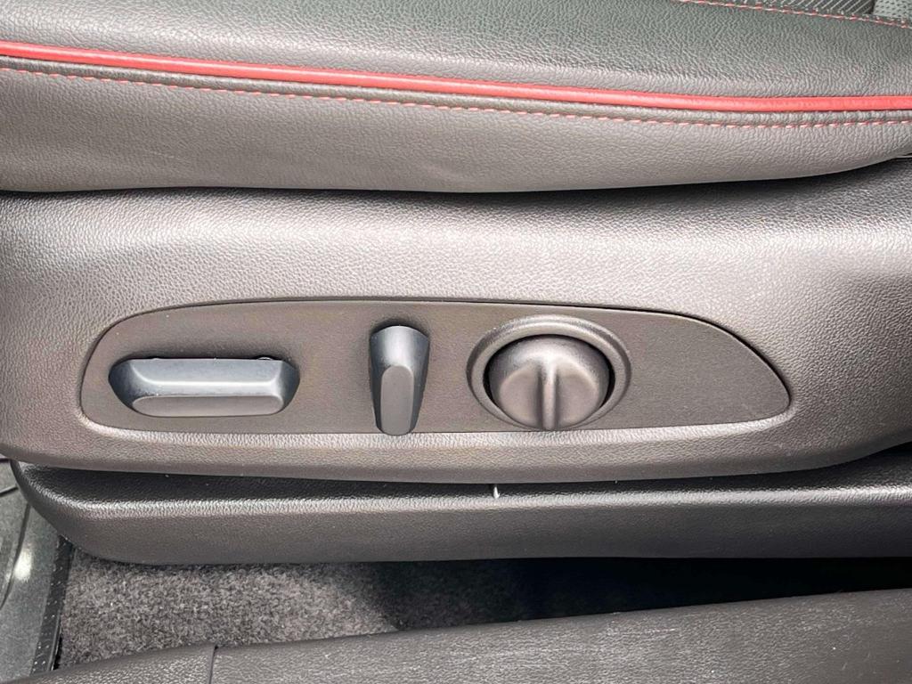 used 2024 Chevrolet TrailBlazer car, priced at $29,990
