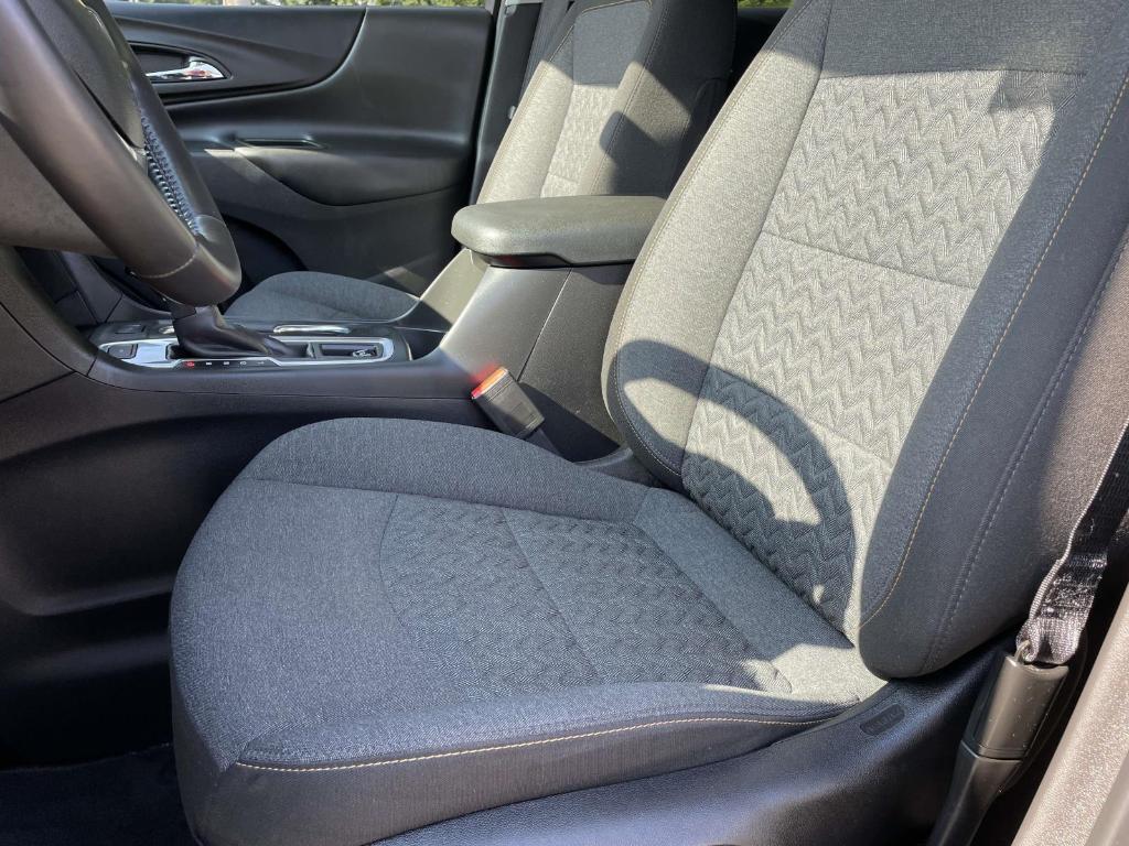 used 2022 Chevrolet Equinox car, priced at $22,990