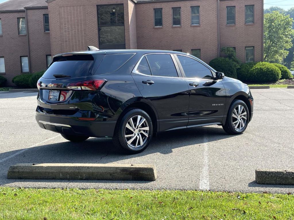 used 2022 Chevrolet Equinox car, priced at $22,990