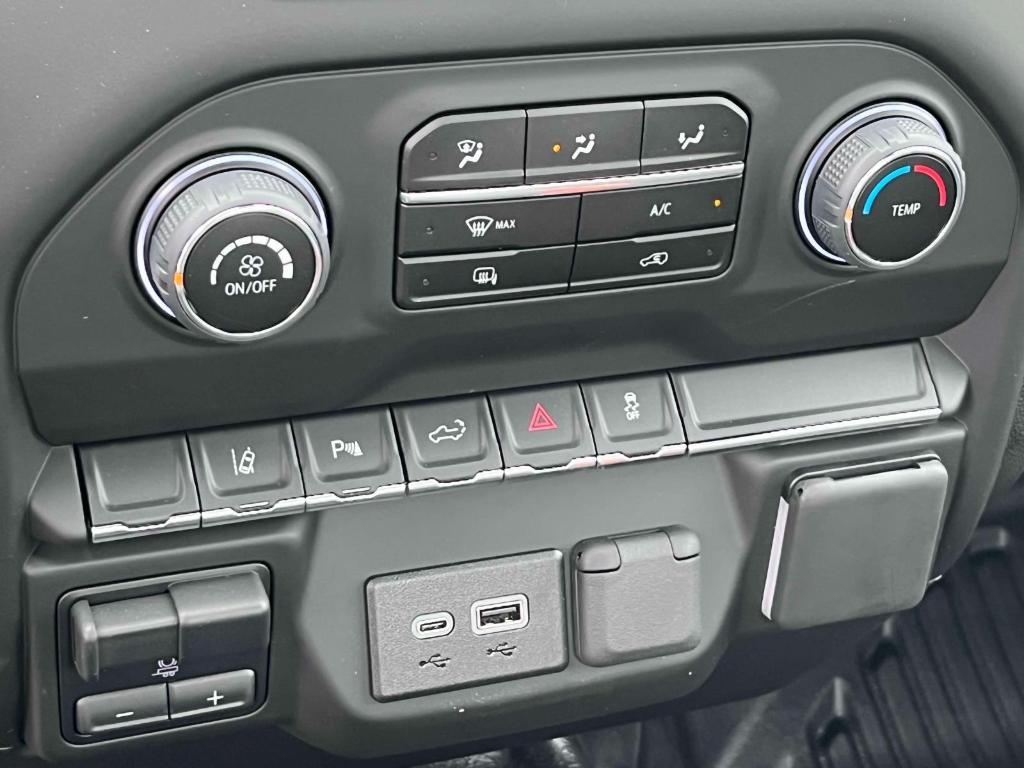 new 2024 Chevrolet Silverado 3500 car, priced at $66,415