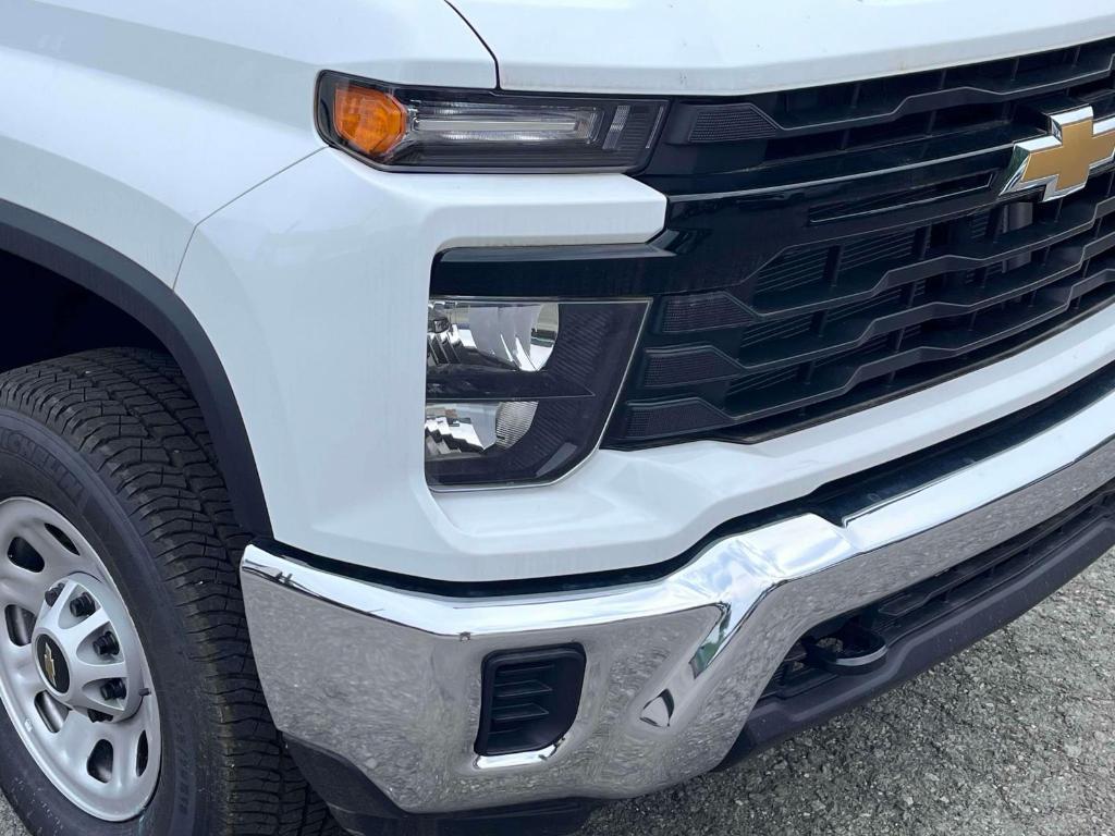 new 2024 Chevrolet Silverado 3500 car, priced at $66,415