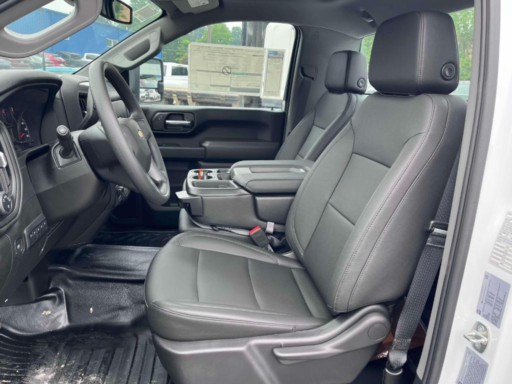 new 2024 Chevrolet Silverado 3500 car, priced at $66,415