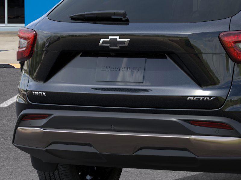 new 2025 Chevrolet Trax car, priced at $28,102