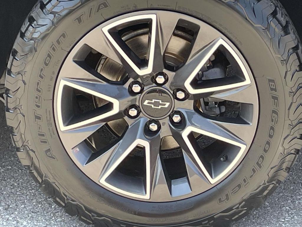 used 2021 Chevrolet Tahoe car, priced at $49,500