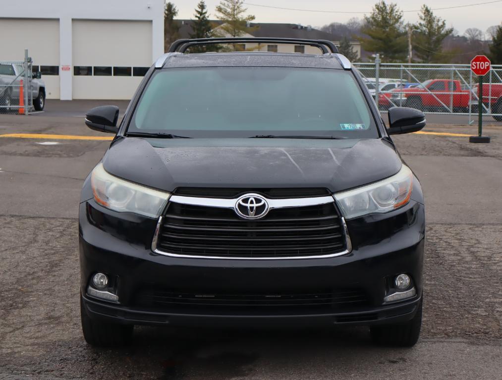 used 2015 Toyota Highlander car, priced at $16,990