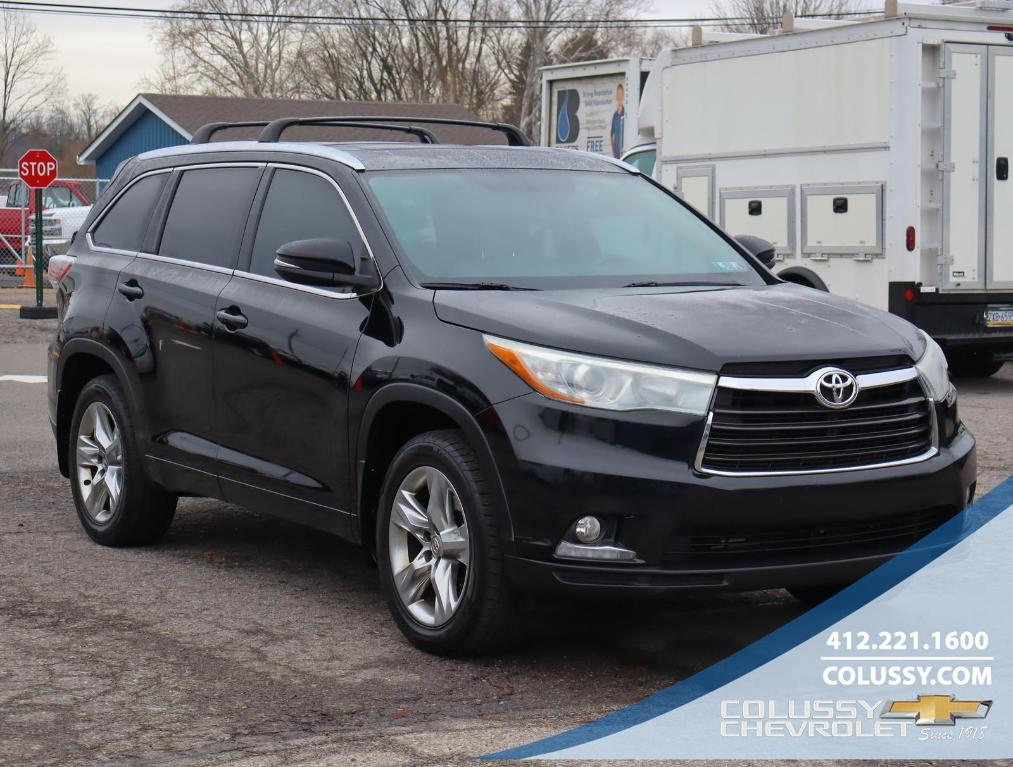 used 2015 Toyota Highlander car, priced at $16,990