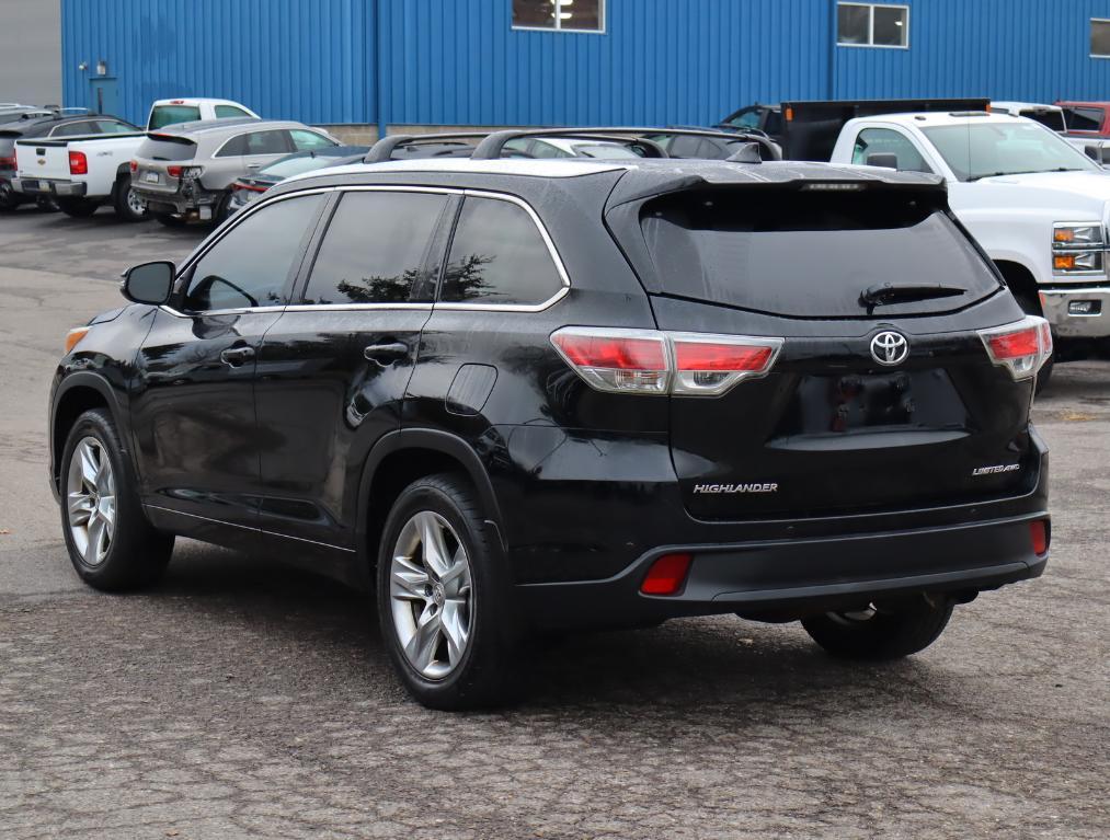 used 2015 Toyota Highlander car, priced at $16,990