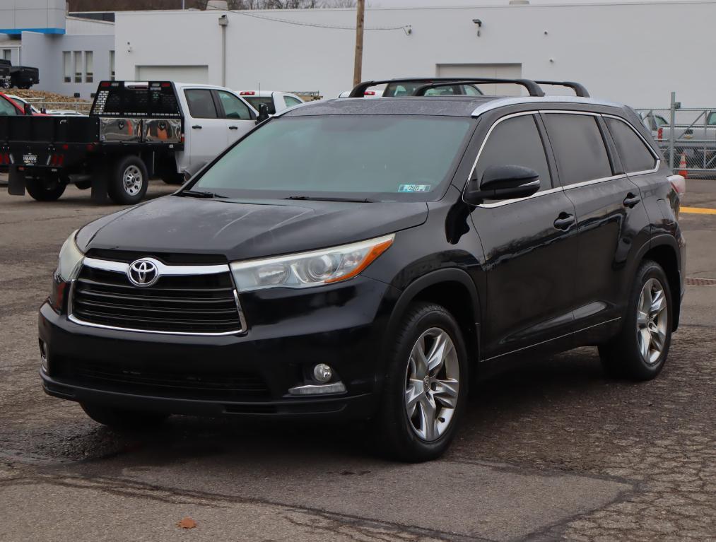 used 2015 Toyota Highlander car, priced at $16,990