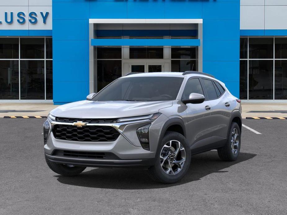 new 2025 Chevrolet Trax car, priced at $24,095