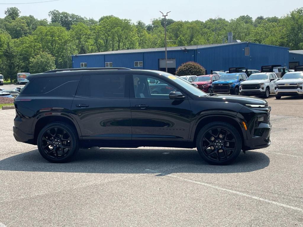 used 2024 Chevrolet Traverse car, priced at $59,990