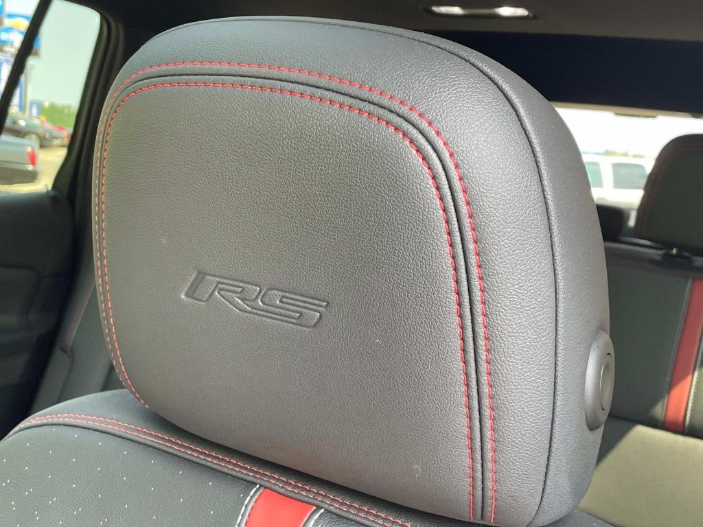 used 2024 Chevrolet Traverse car, priced at $59,990